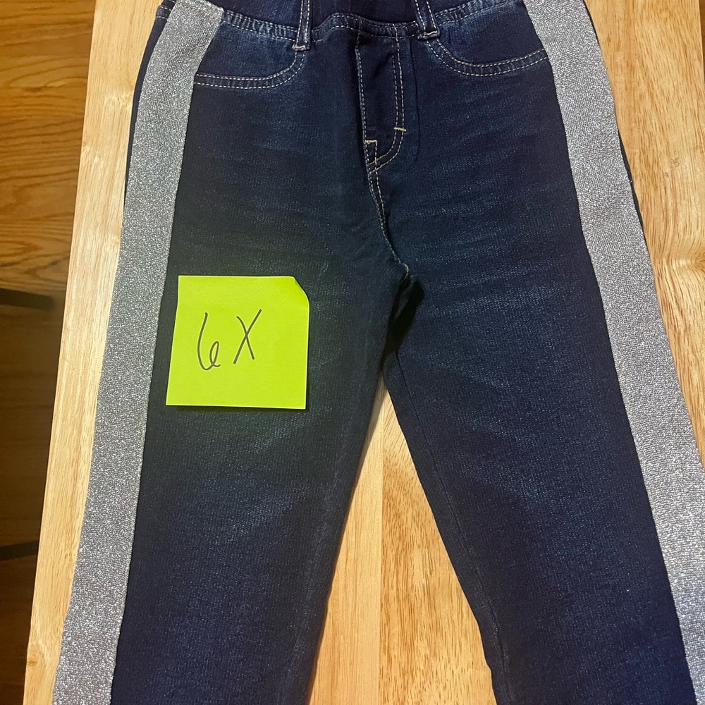 Girl Levi’s Blue Jeans with Silver Accents